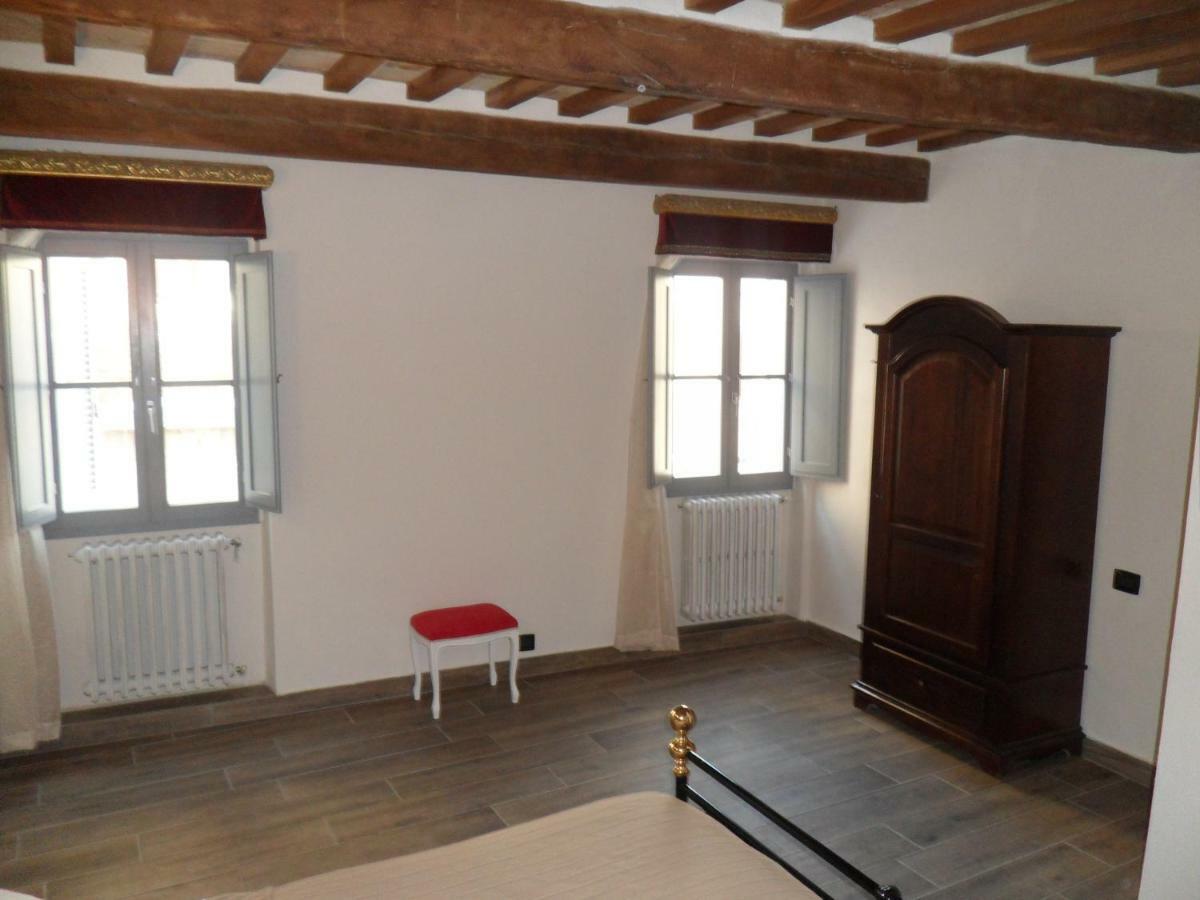 Affittacamere In Centro Gubbio Luaran gambar