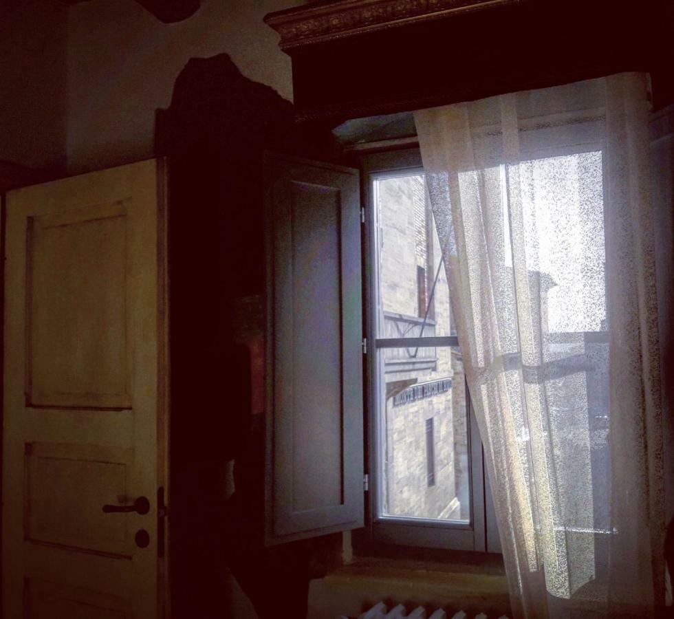 Affittacamere In Centro Gubbio Luaran gambar