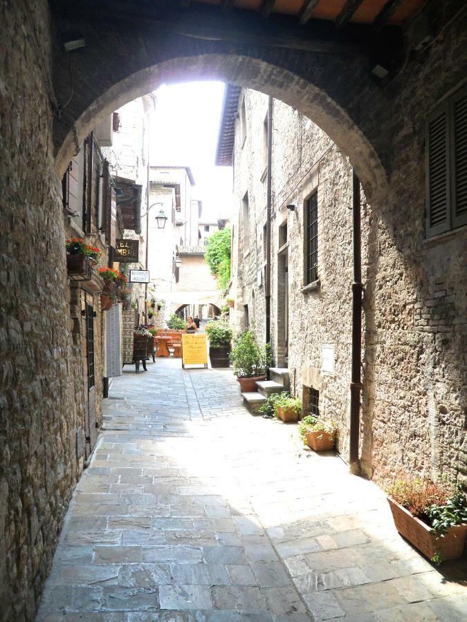 Affittacamere In Centro Gubbio Luaran gambar