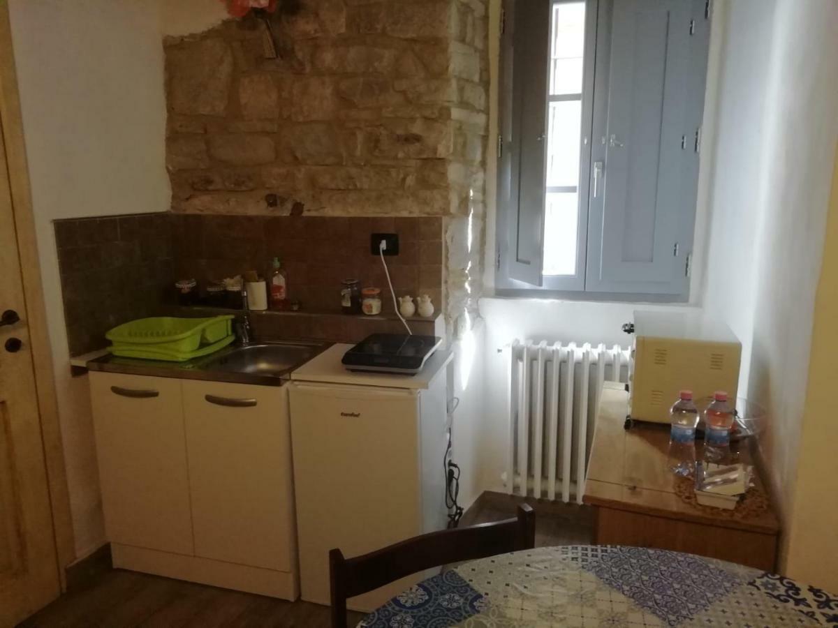 Affittacamere In Centro Gubbio Luaran gambar